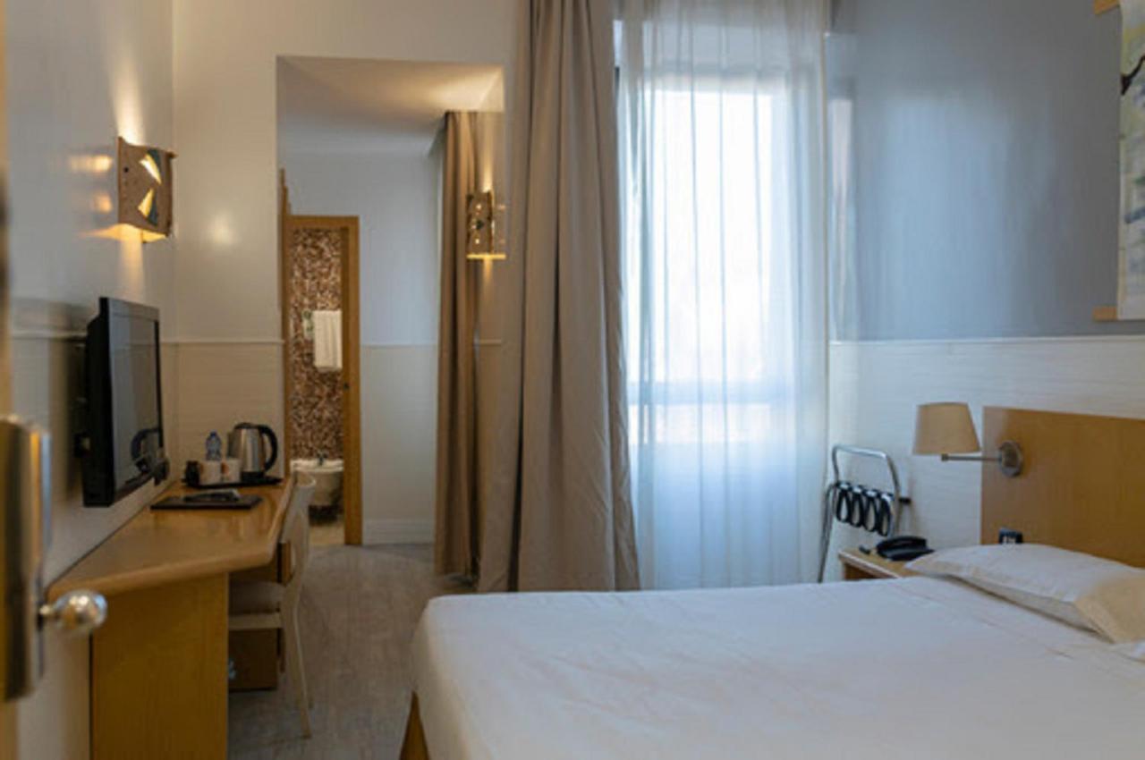Hotel Aphrodite Rome Exterior photo